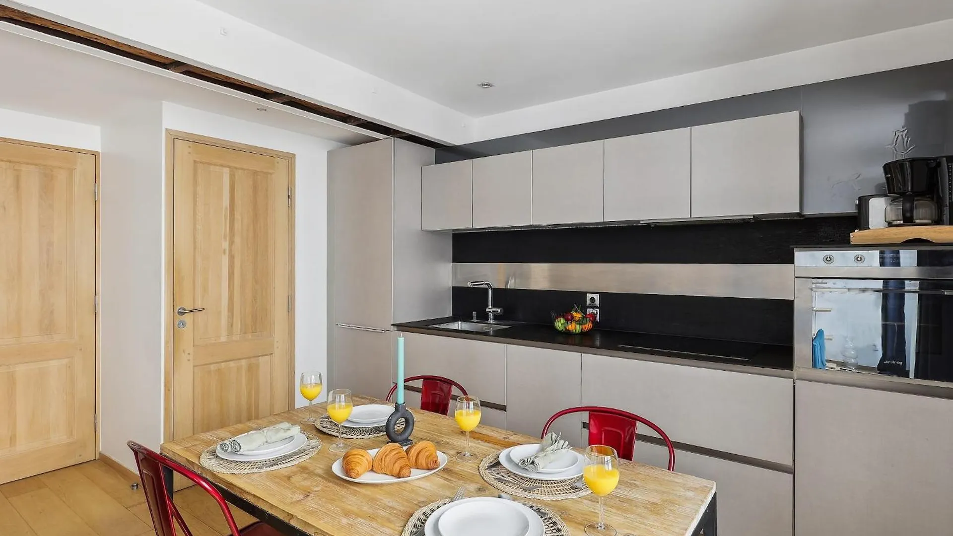 아파트 Saint Germain & Odeon - 1Br - Cityapartmentstay 파리